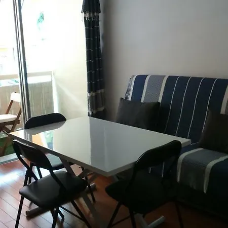 Studio Petit Navire * Μεντόν